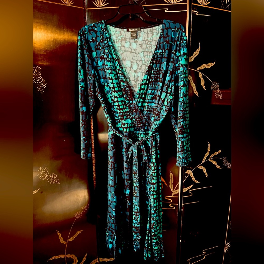 Glamour blue/green cocktail dress size 16